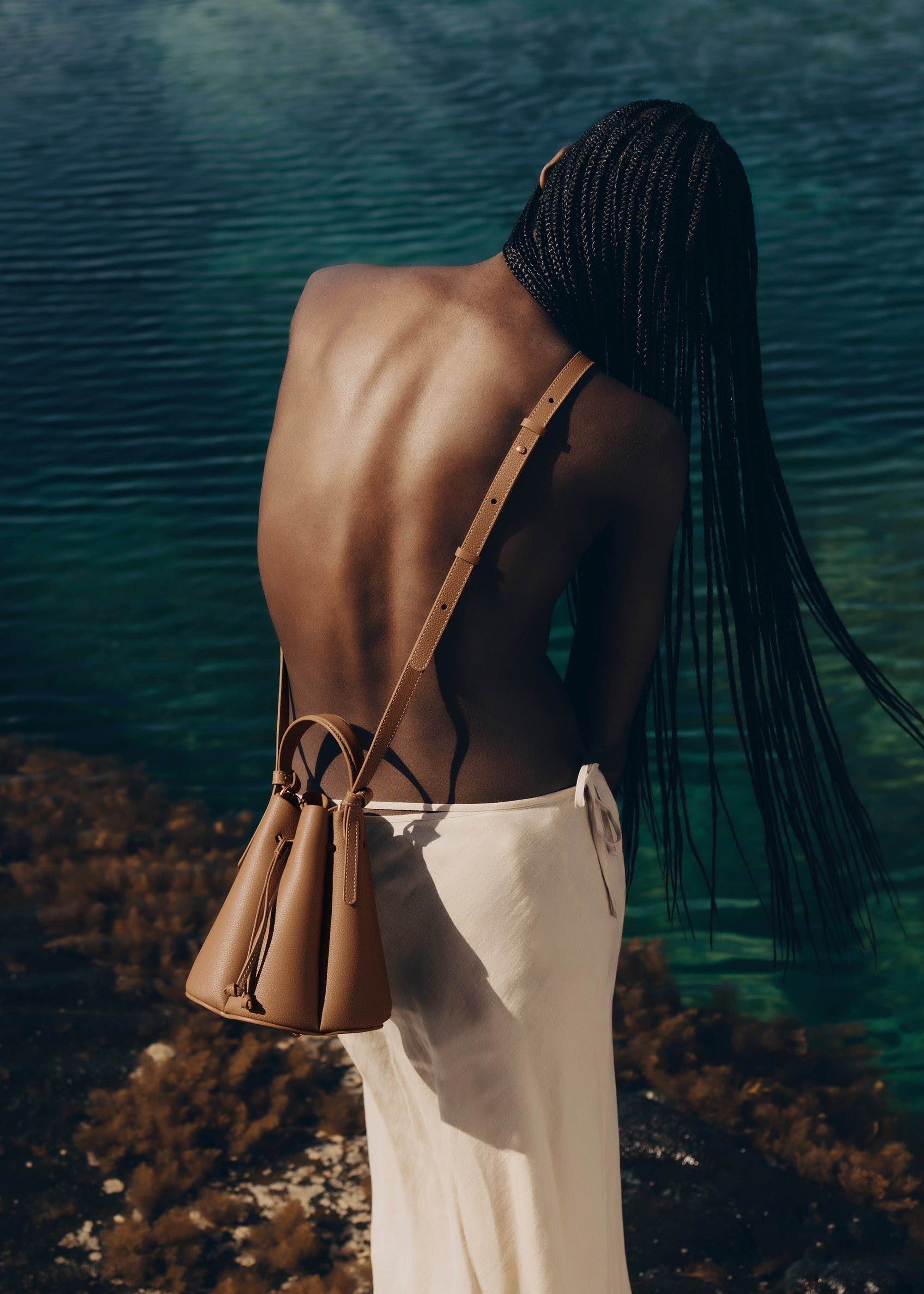 NUMÉRO HUIT MINI Polène | Bolso - Numéro Huit Mini - Camel Piel Granulada – Polène ES