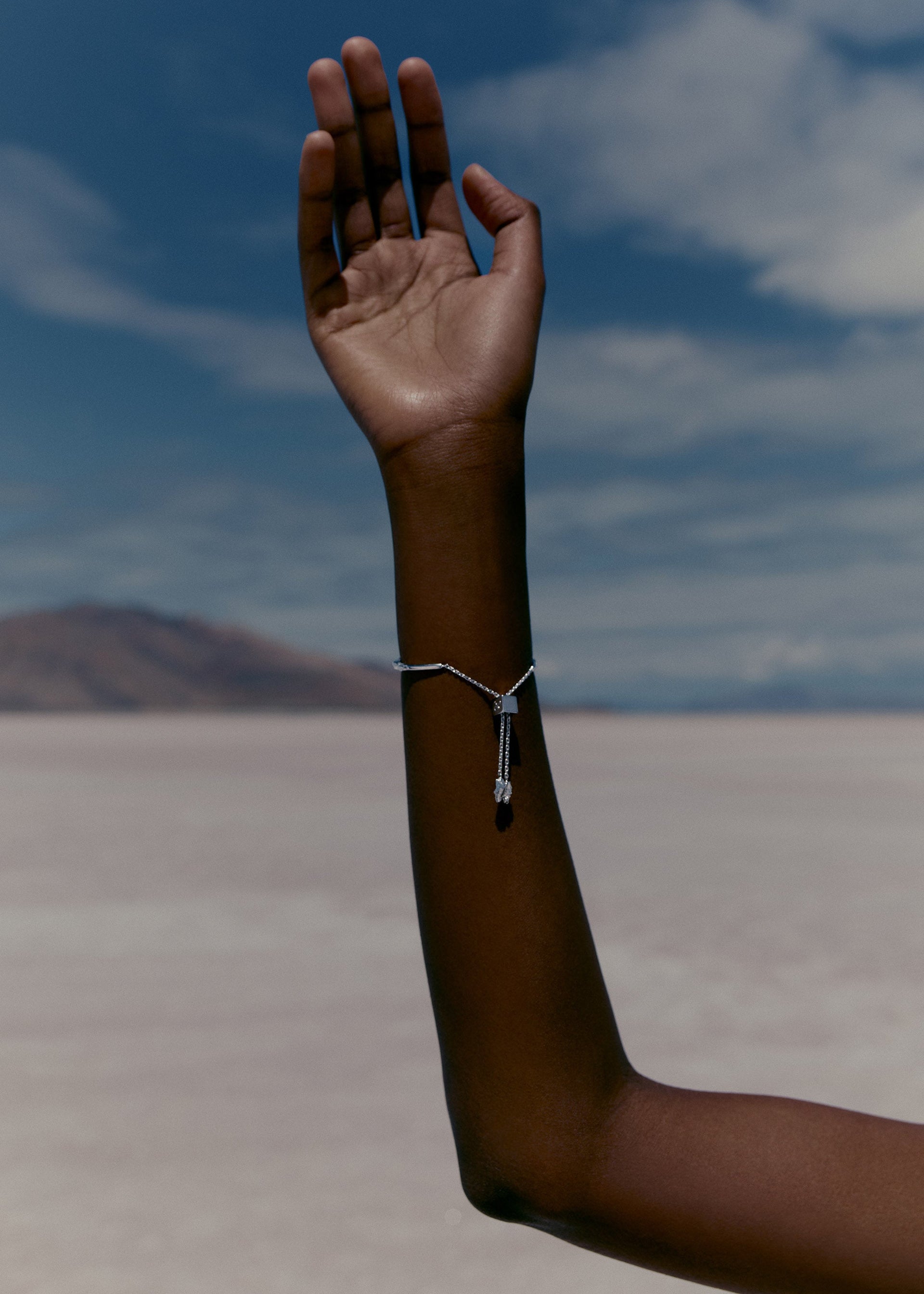 Jonc Eroz​ - Latón Chapado en Plata Rodiada