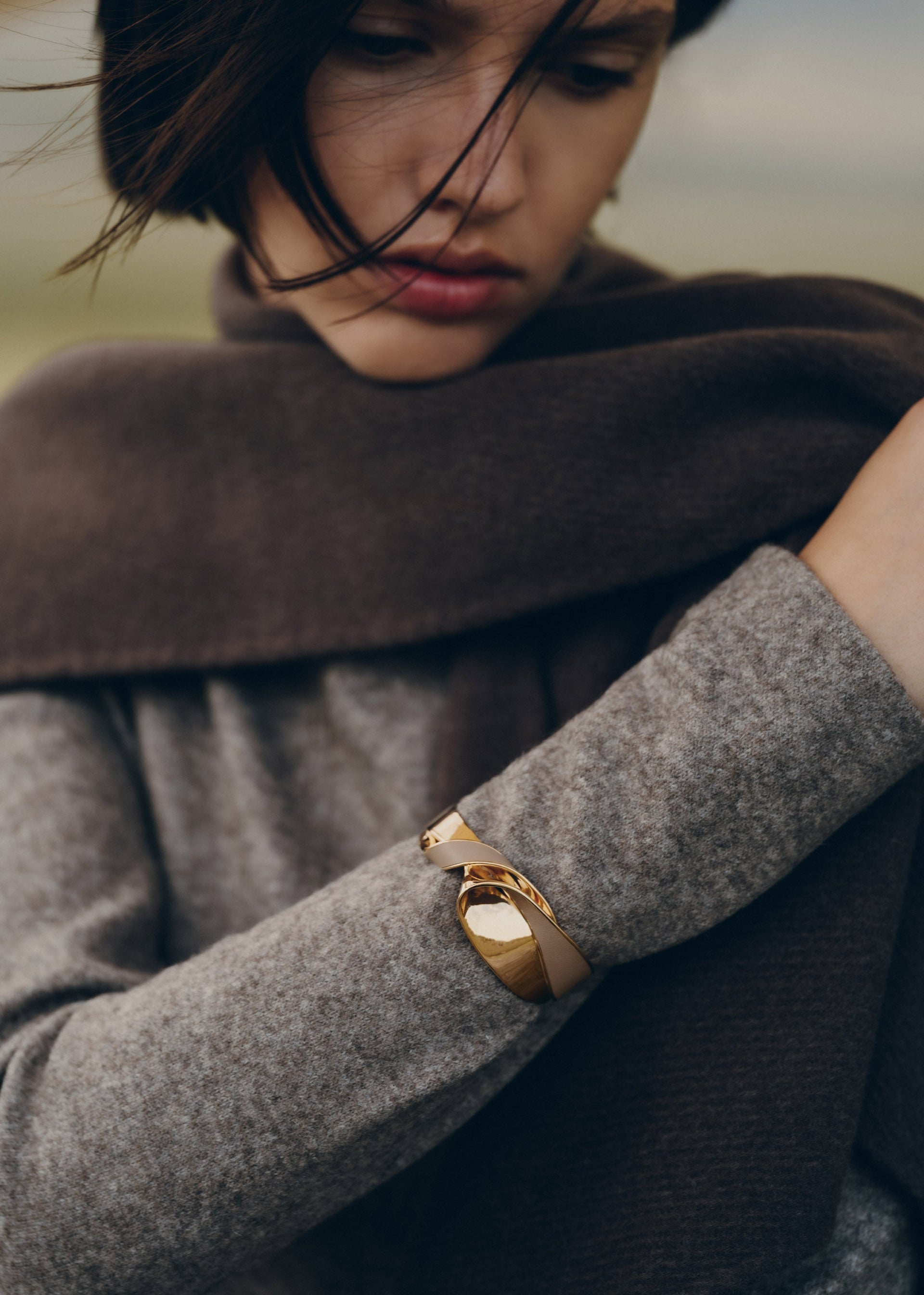 Brazalete Éole - Piel Gris Topo