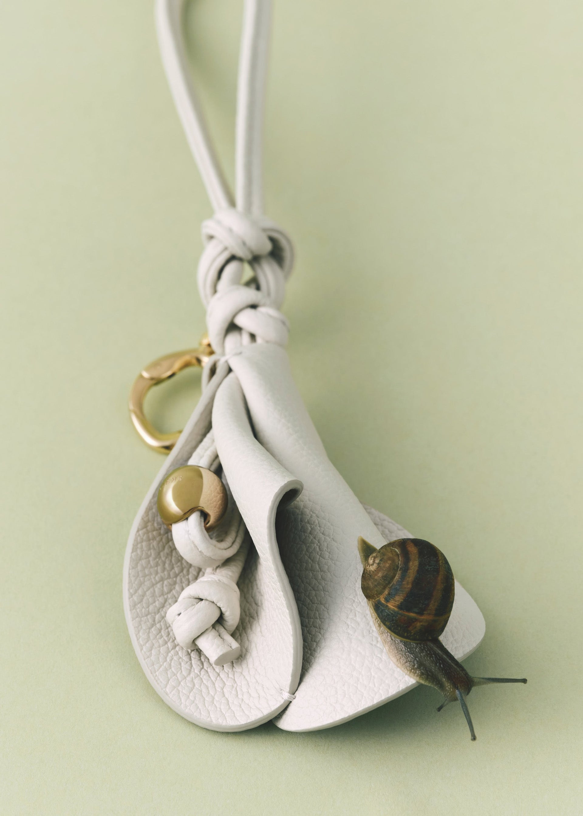 Charm Pili - Dúo Tizo