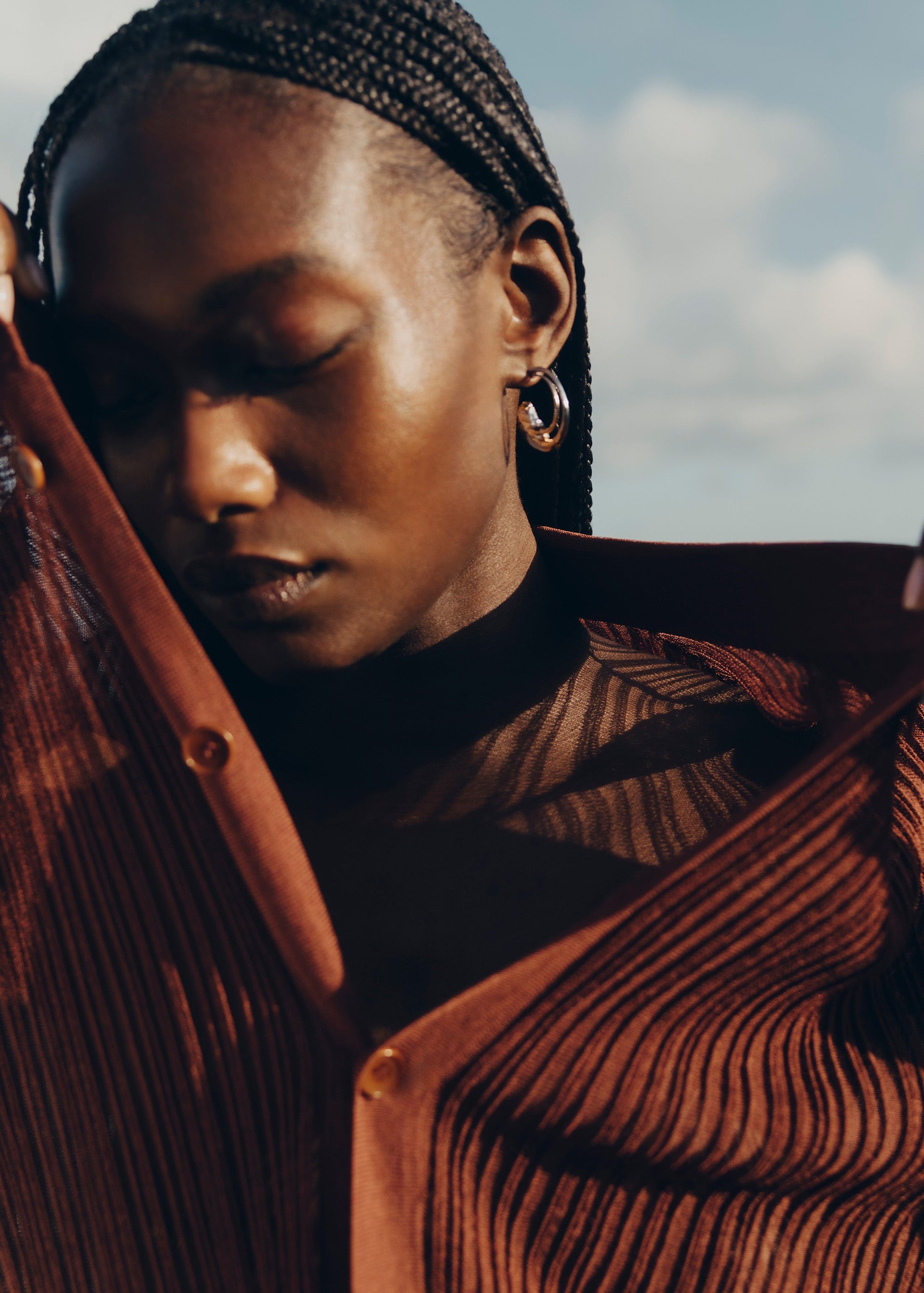 Aros Eroz​ - Dúo en paladio y oro de 24 quilates​