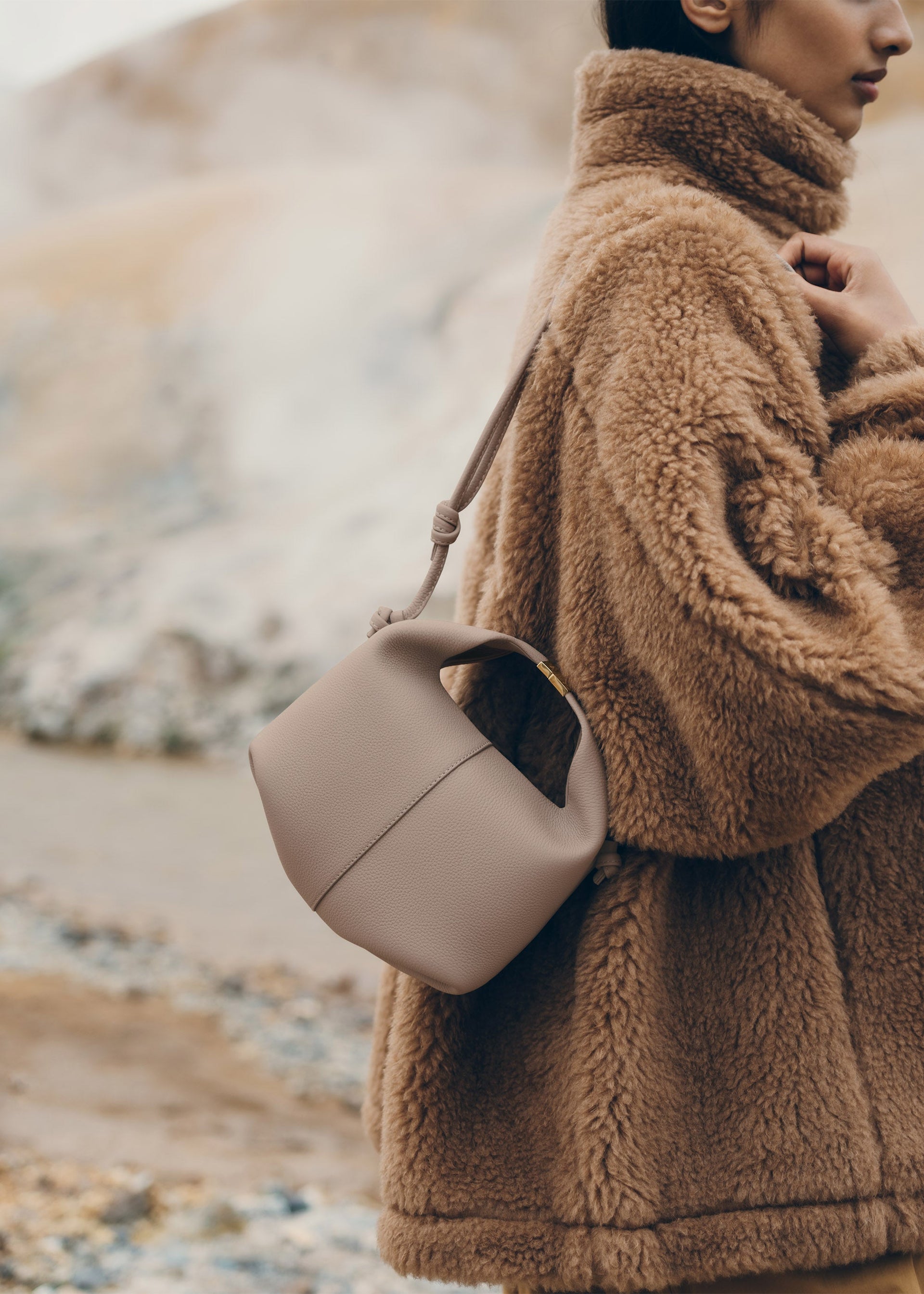 Béri - Gris Topo Piel Granulada