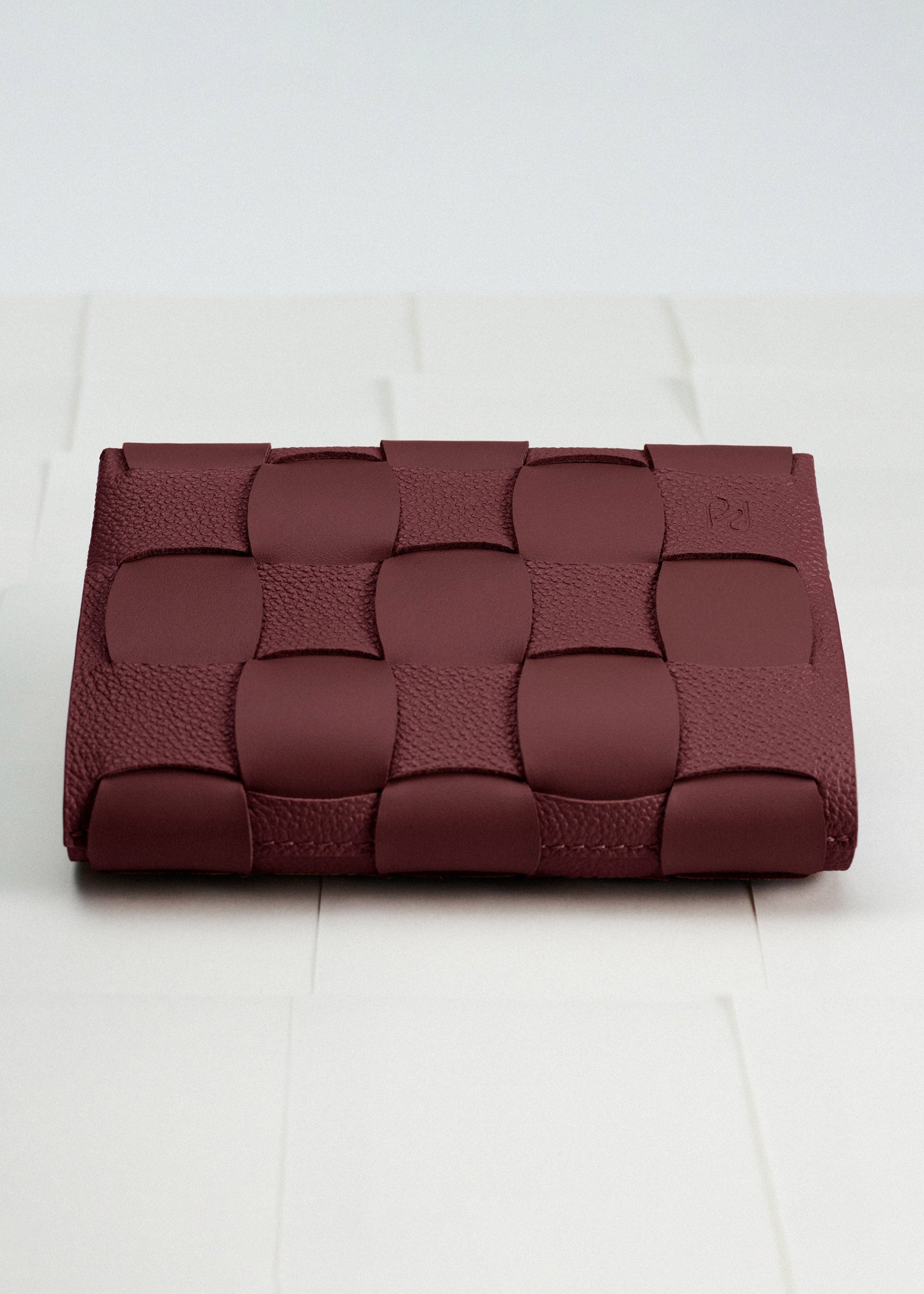 Funda Para Cuaderno Neiti A6 - Cereza Negra