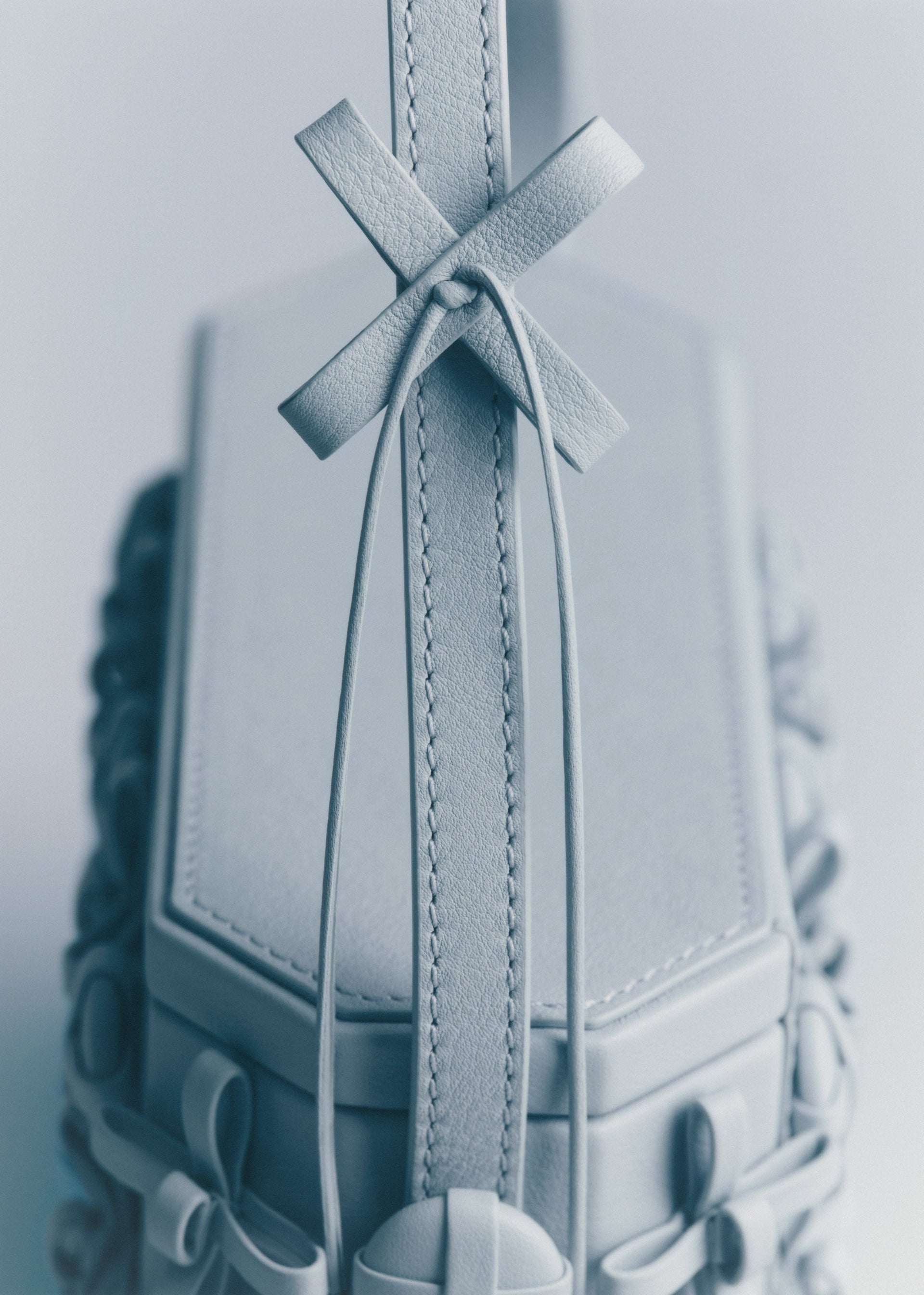 Button Bow Box - Nube