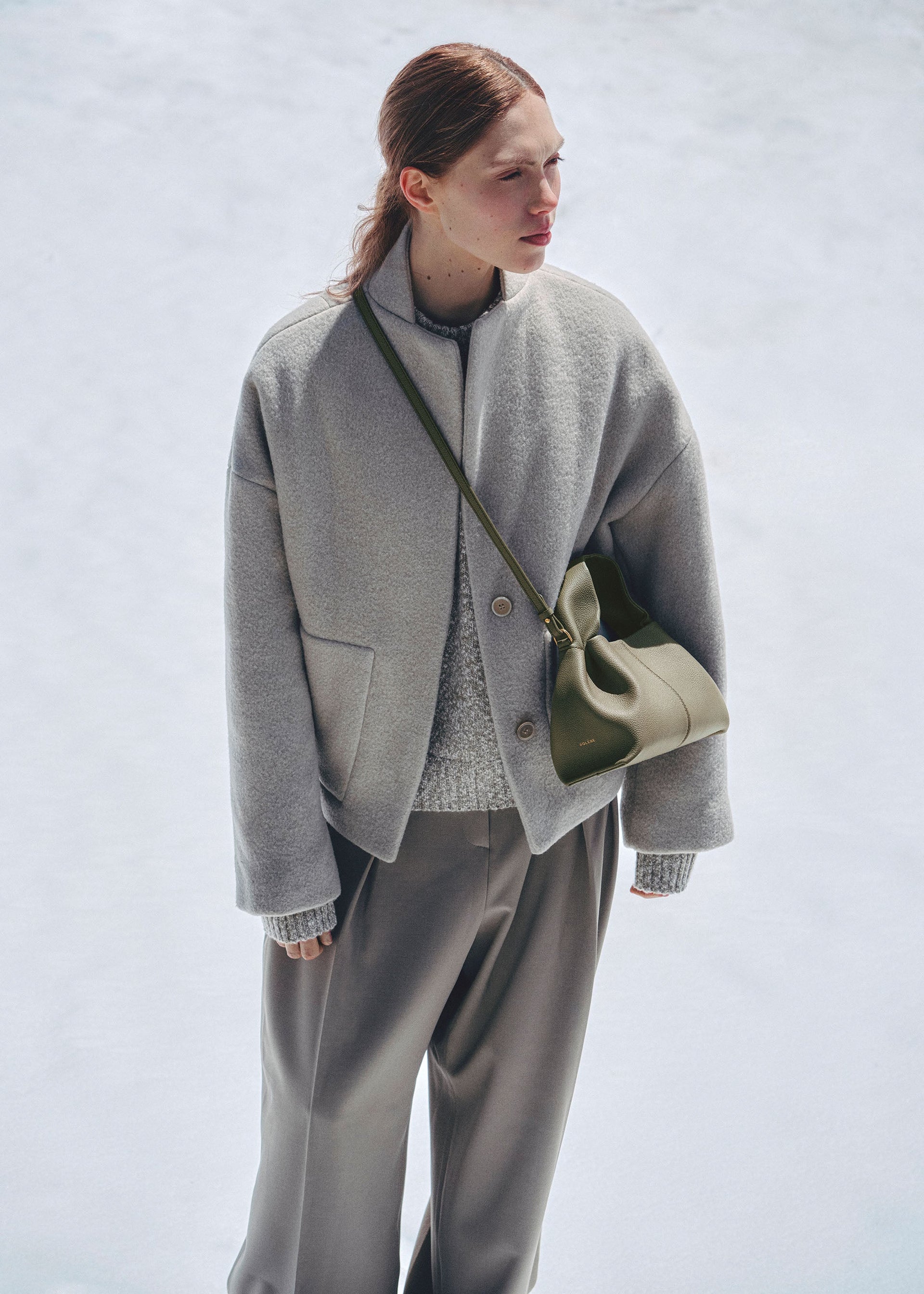 Numéro Neuf Mini - Verde Ahumado Piel Granulada