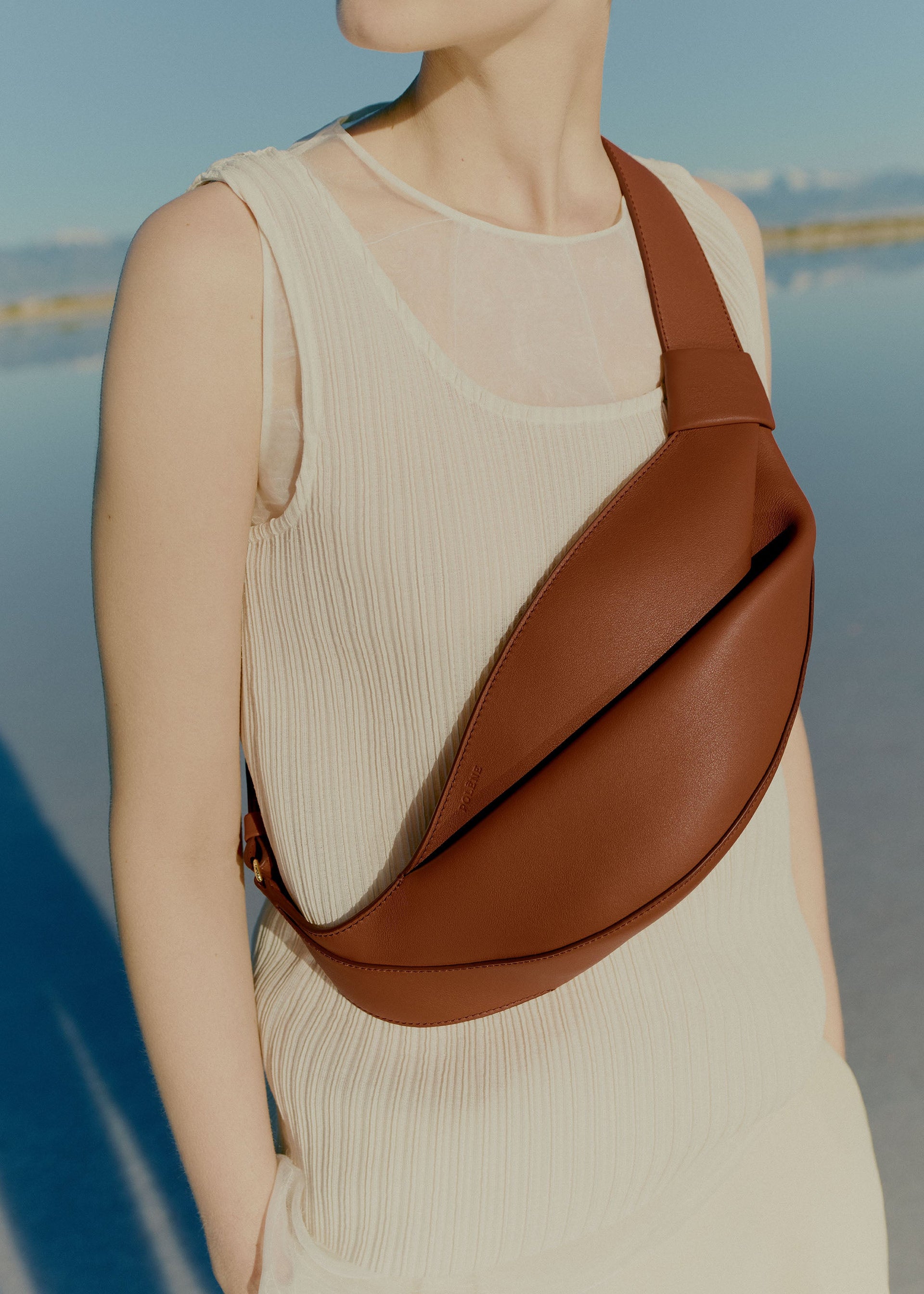 Neyu - Coñac Piel Lisa