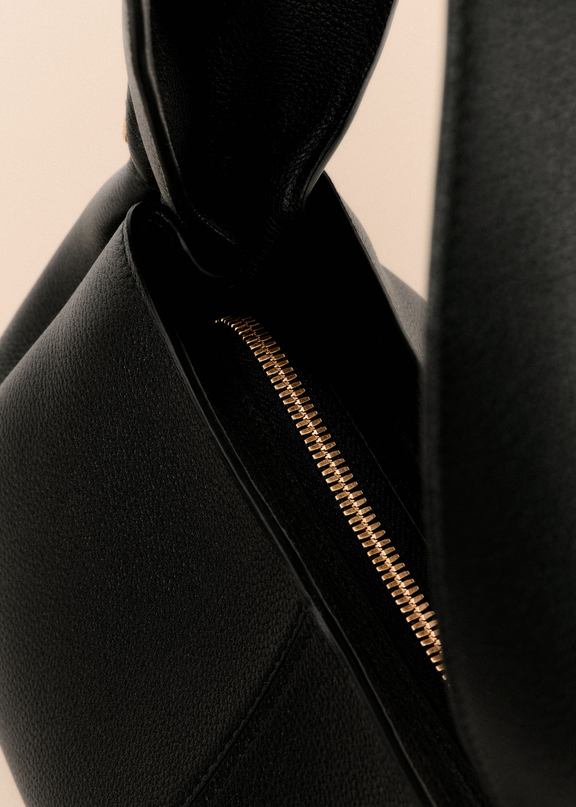 Numéro Neuf East-West - Negro Grano