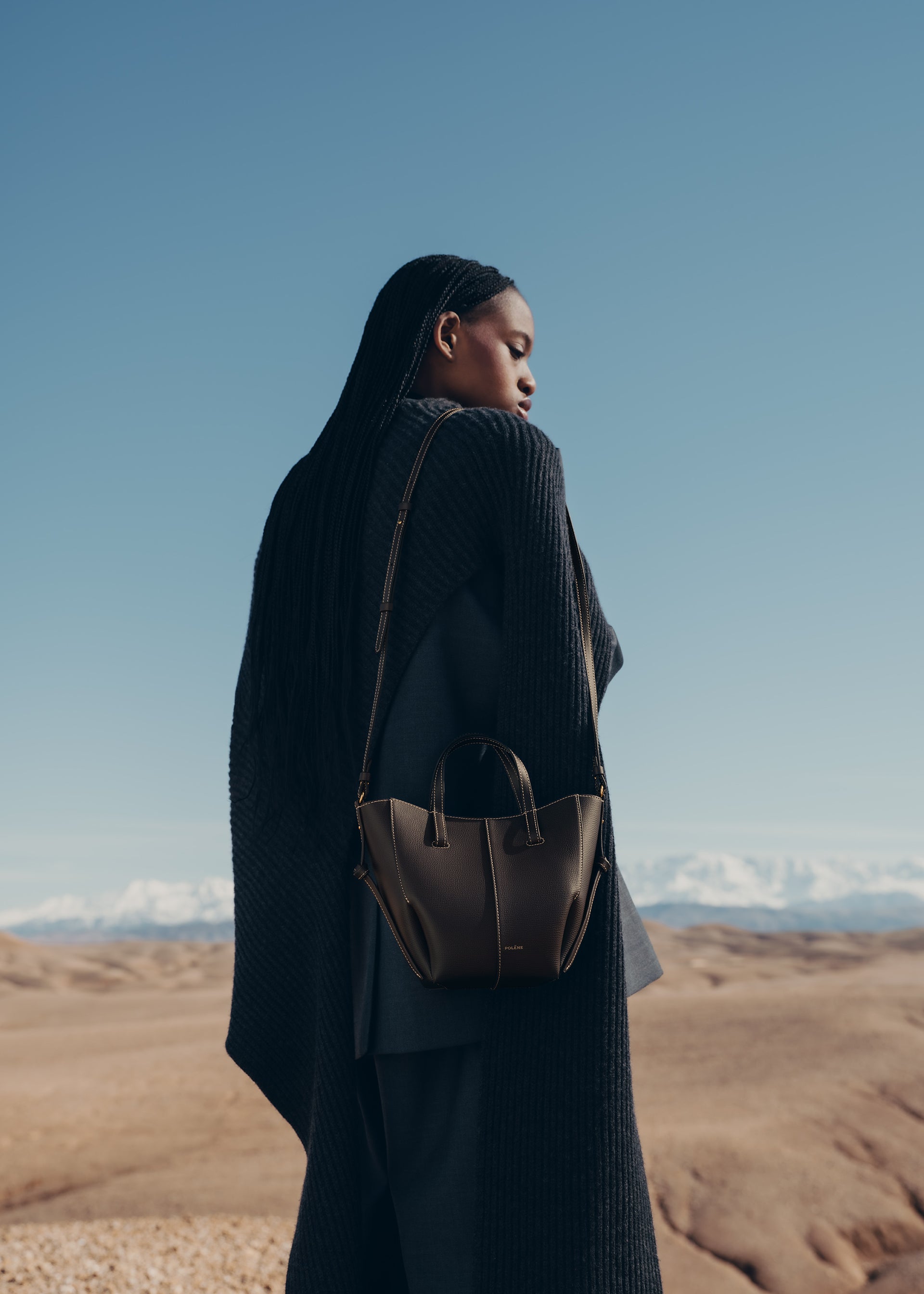 Cyme Tote Nano - Ébano Piel Granulada