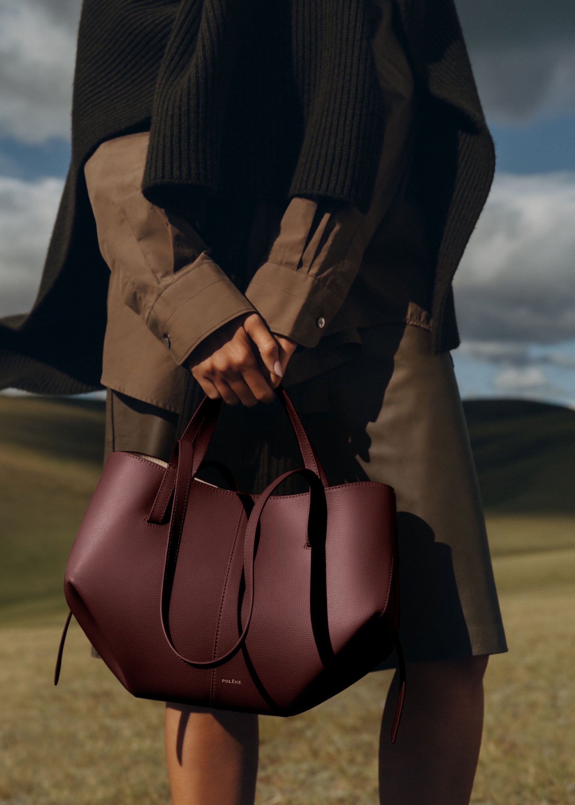 Cyme Mini - Cereza Negra Piel Granulada