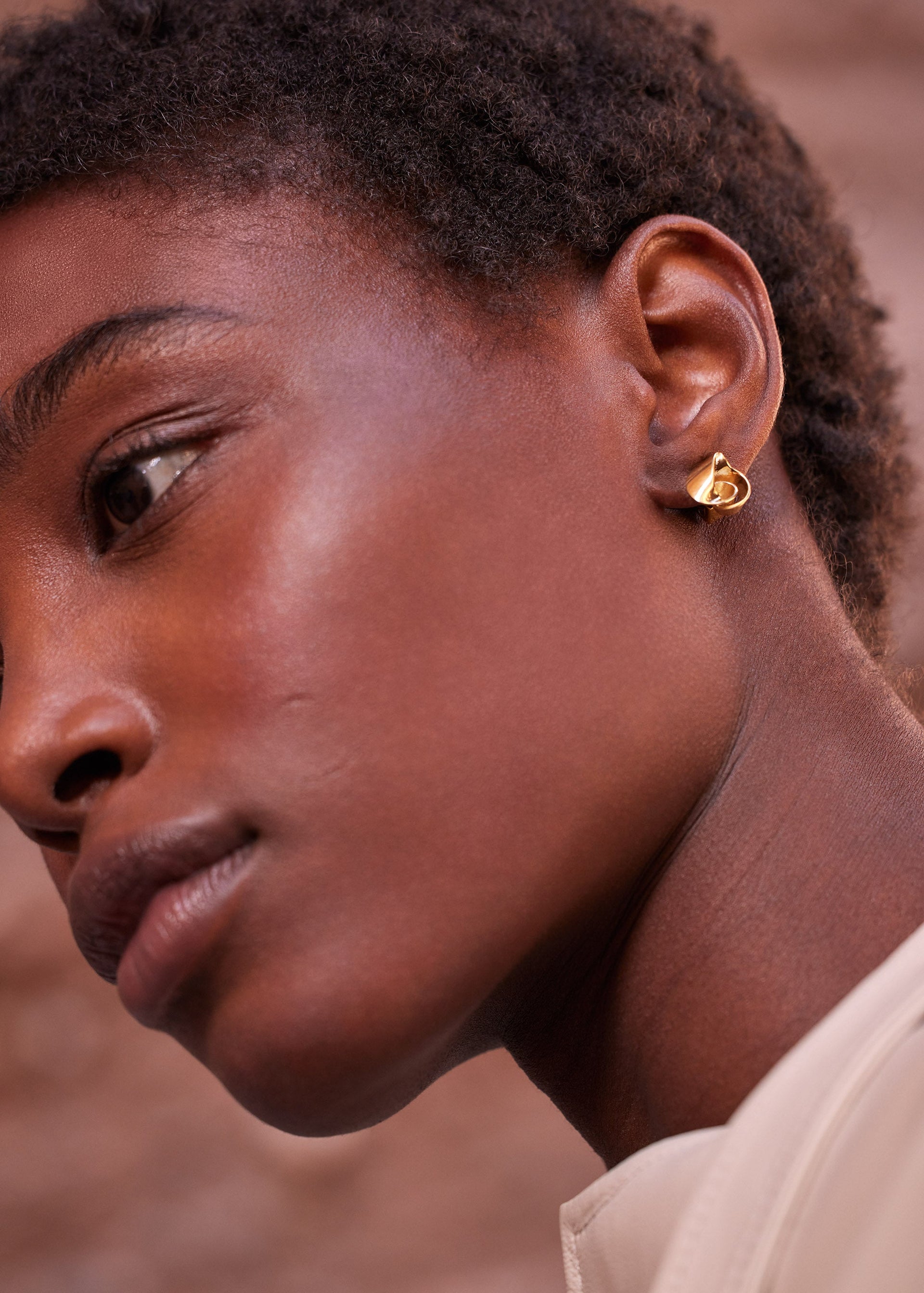 Pendientes de botón Éole​ - Bañada en oro de 24 quilates​