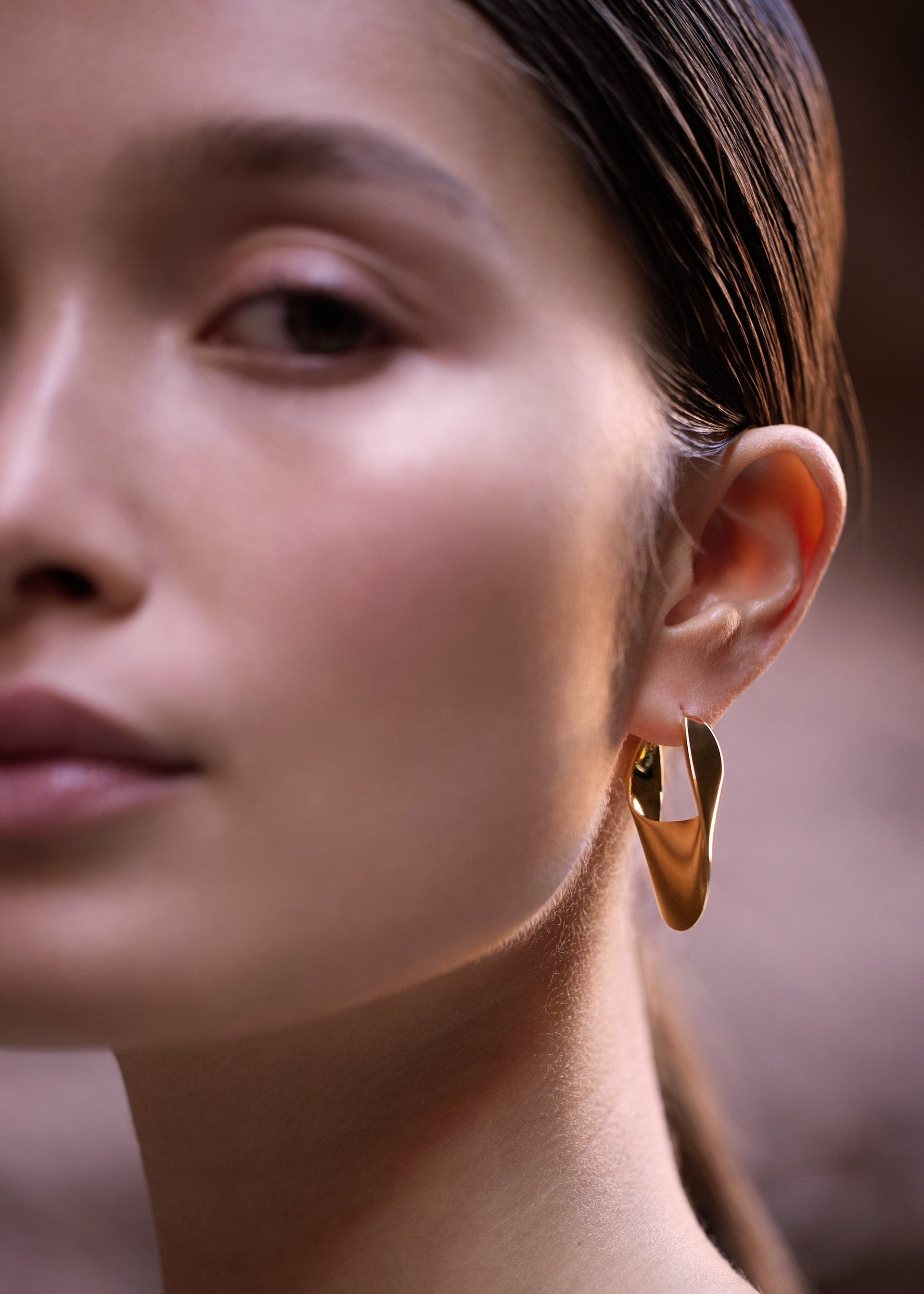 Aros finos Éole​ - chapada en oro de 24 quilates​