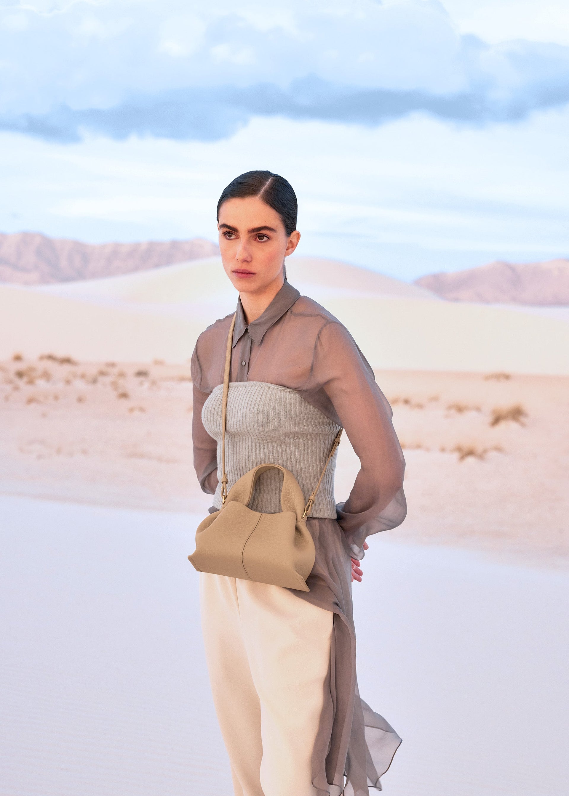 Numéro Neuf Mini - Beige Piel Granulada