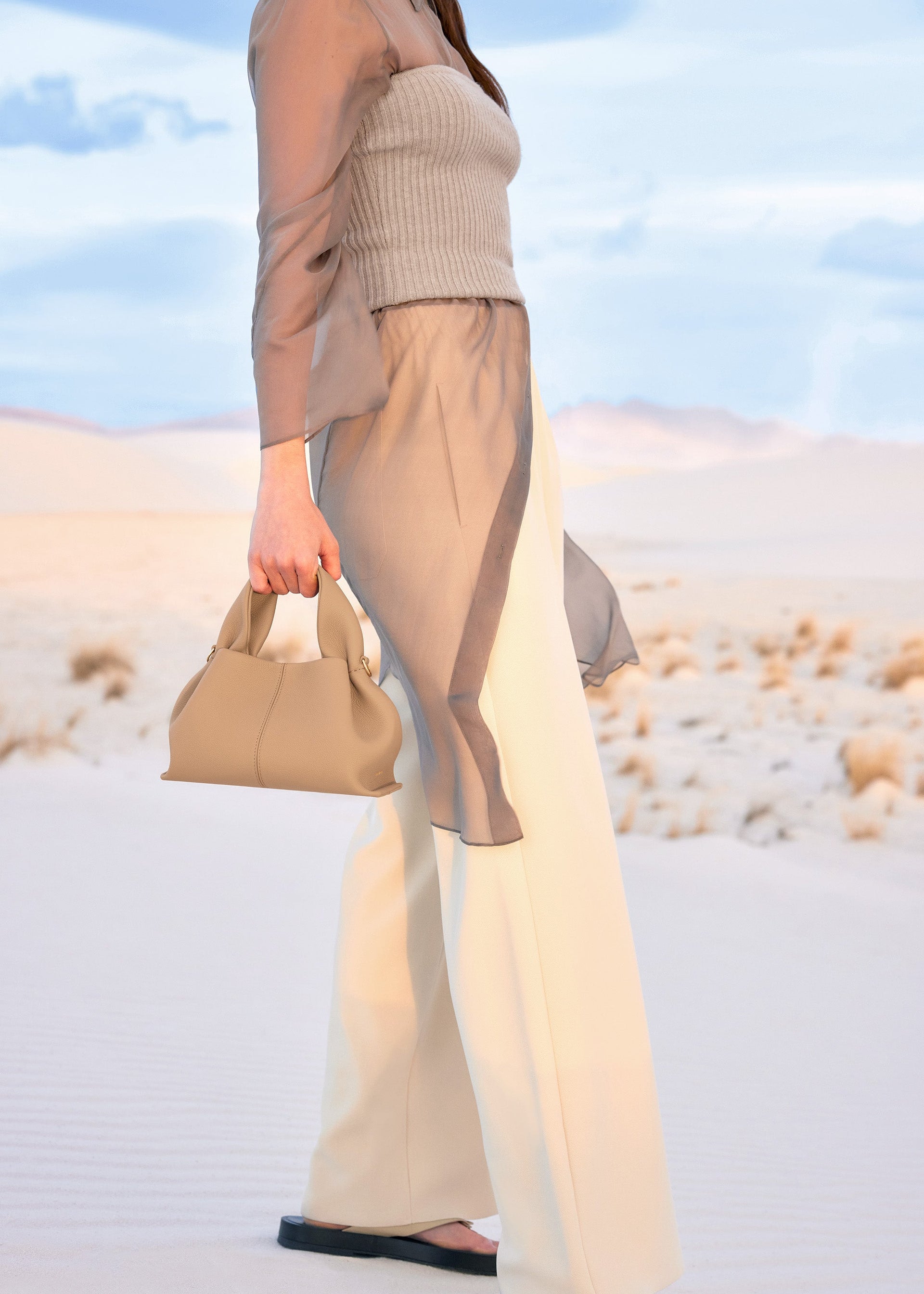 Numéro Neuf Mini - Beige Piel Granulada